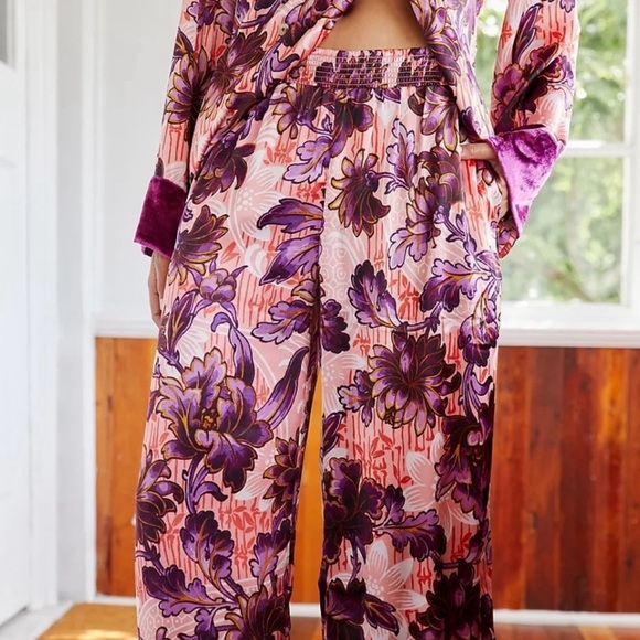 Anthropologie Luxe Satin Floral Wide Leg Velvet Trimmed Lounge Pants - Picture 2 of 8